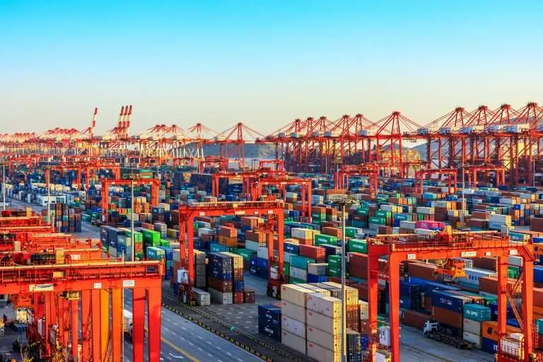 Rubber-Tired Gantry (RTG) Cranes